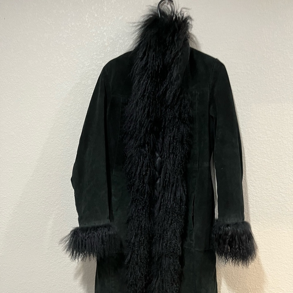 Nice black heavy suede coat made by Marvin Richards.